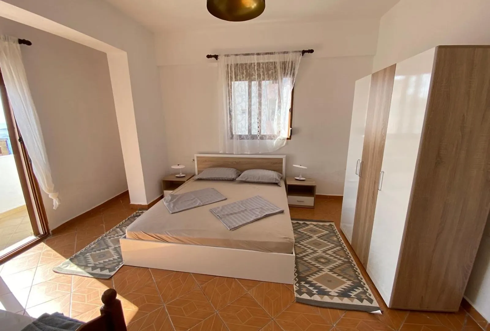 Astoria Apartments Sarande