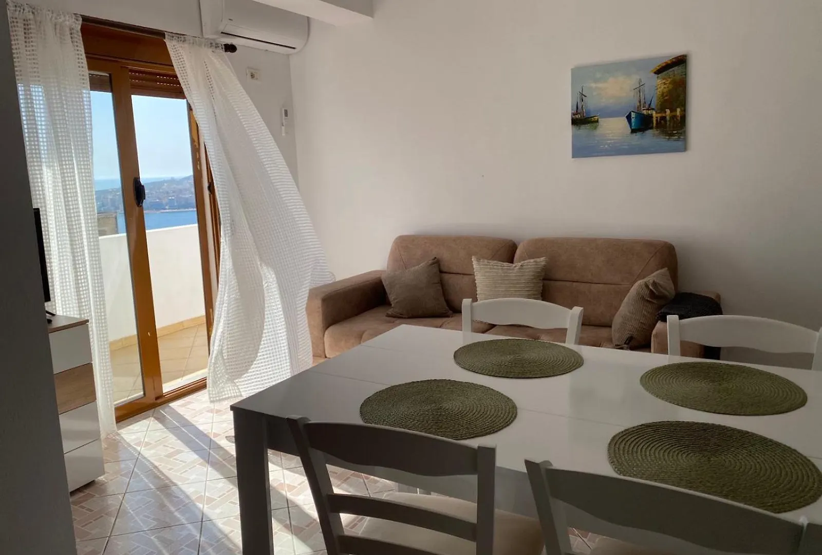 Astoria Apartments Sarande 0*,  Albania